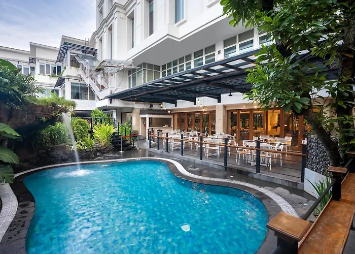 Jambuluwuk Malioboro Hotel Yogyakarta